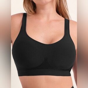 Seamless Black Bra
